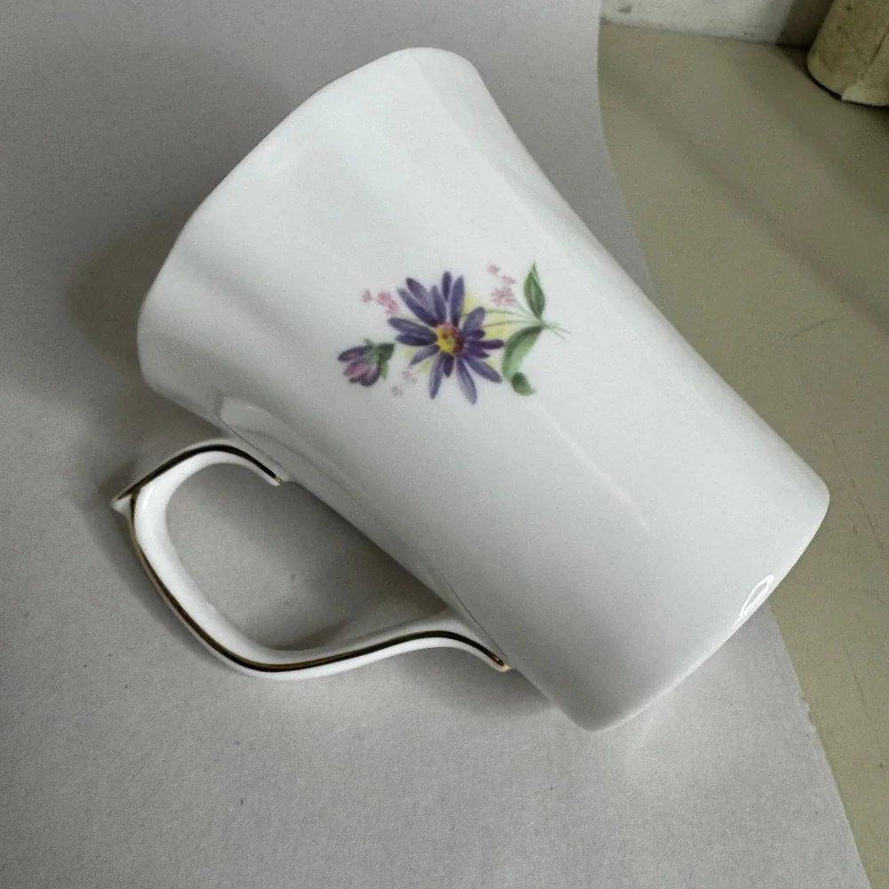 Duchess Fine Bone China Mug & Salad Plate Floral‎ Gold Trim Made in England